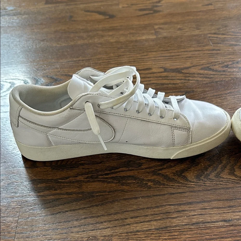 Nike Women's Blazer Low Genuine Leather Sneakers | Size 10